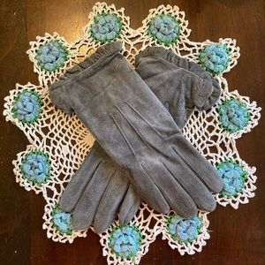 Lizden Slate Gray Suede Washable Glives